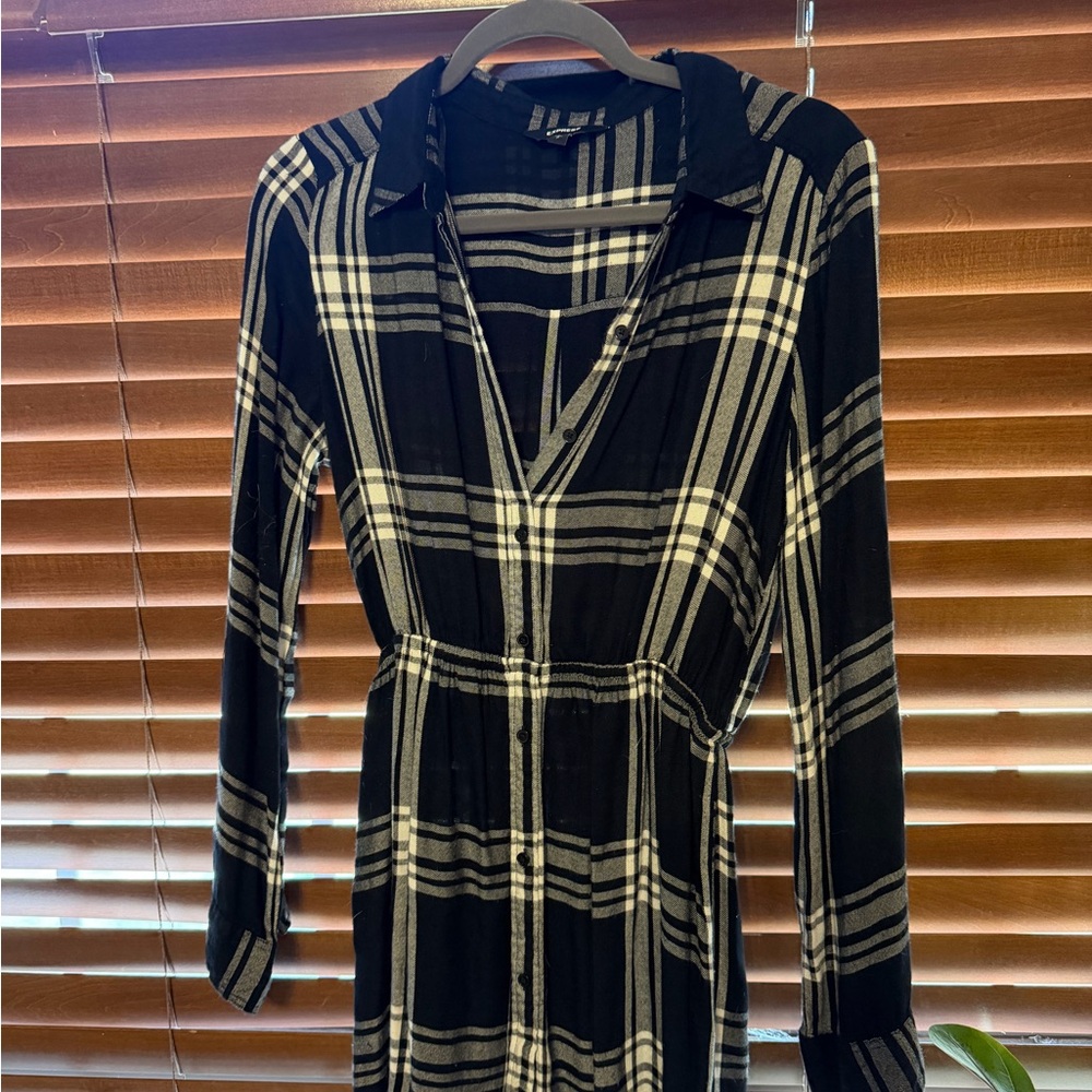 Express Black and White Plaid Long Sleeve Dress